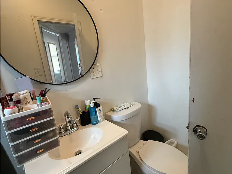 2143 S Fairfield Ave — Photo 13