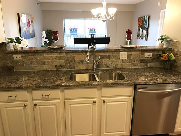 3rd image of 470 W Mahogany Ct Unit 203