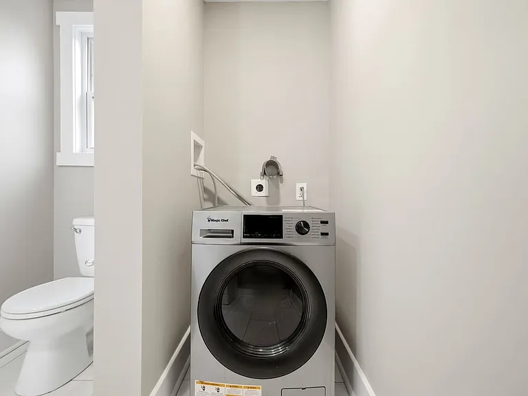 342 Taylor Ave — Photo 14