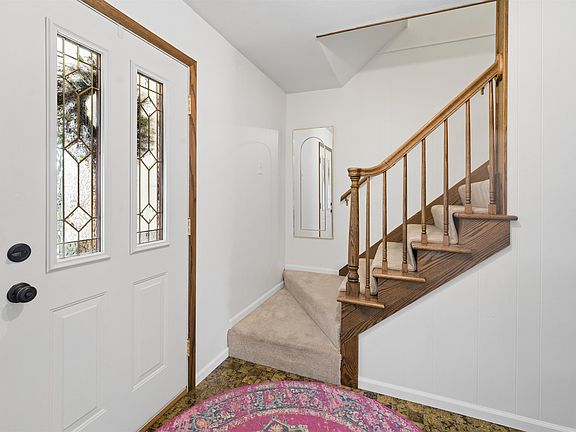 2nd image of 742 Mequon Ave