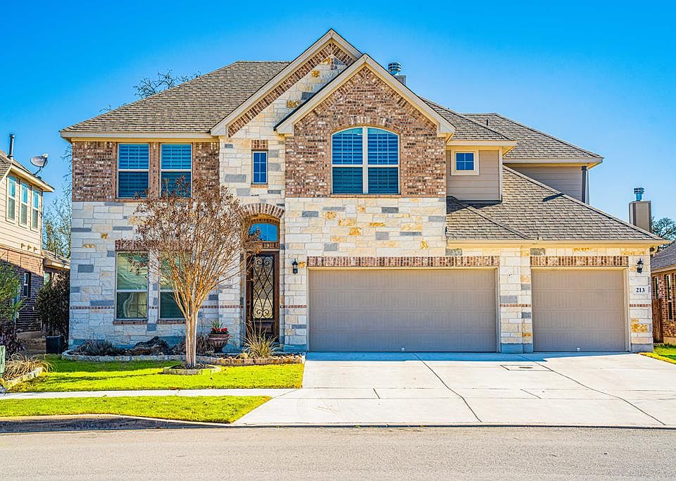 1st image of 213 Woods Of Boerne Blvd