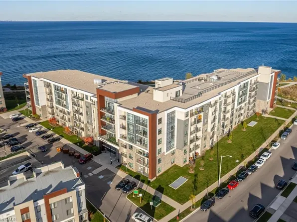 101 Shoreview Pl #123, Hamilton, ON L8E 0K2