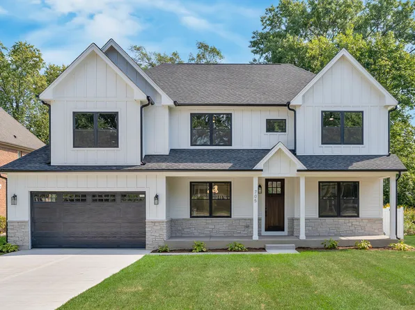 705 Glendale Rd, Glenview, IL 60025