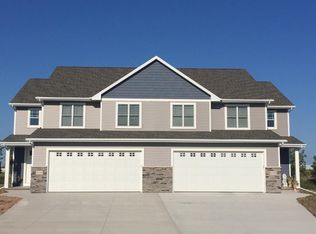 N1145 Craftsmen Ct, Greenville, WI 54942
