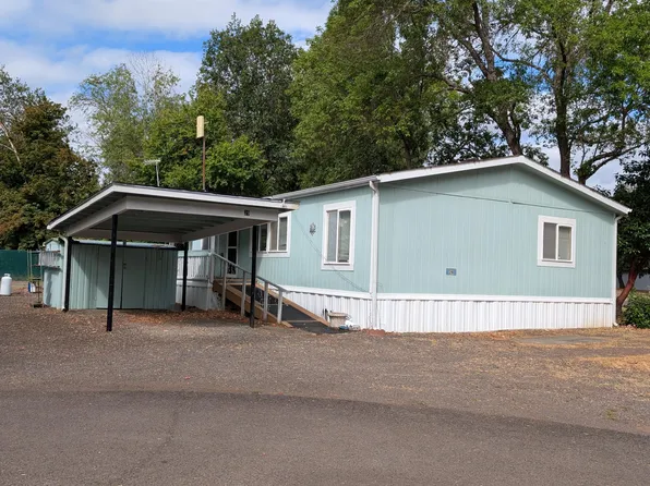 7 Brophy Way Unit 29, Shady Cove, OR 97539