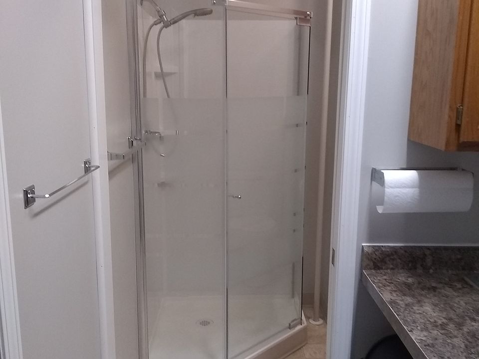 Bathroom/Shower