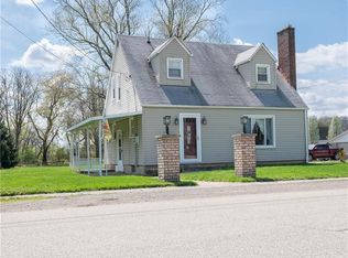 302 Henry St, Wampum, PA 16157