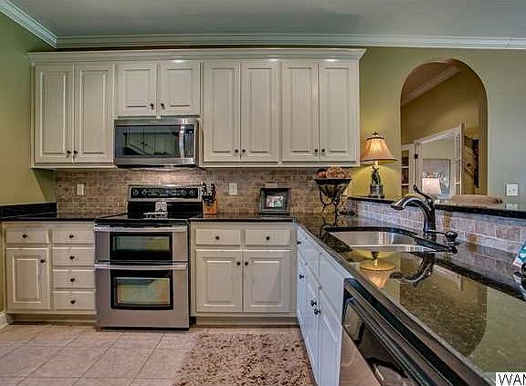 4th image of 3686 Brook Highland Dr