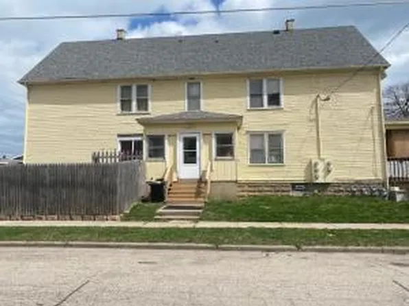 5223 24th AVENUE, Kenosha, WI 53140