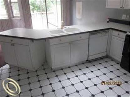 2nd image of 2903 Tanglewood Dr