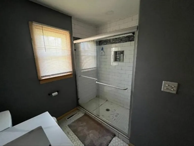 2145 W 2nd St — Photo 5