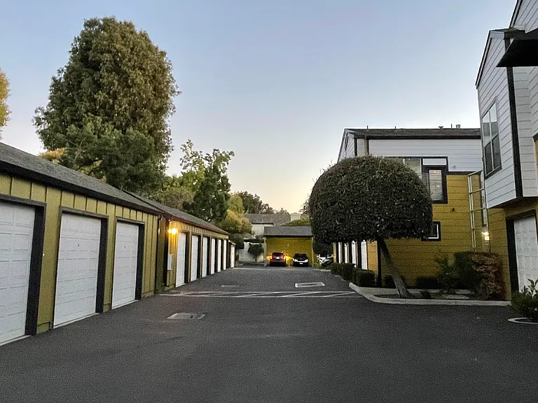 Montage Apartments — Photo 1