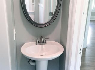 49 Field St, Rochester, NY 14620