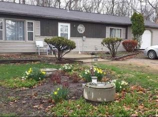 160 Golden Dr, Montello, WI 53920