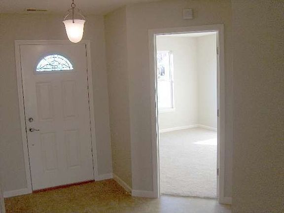2nd image of 5527 Rambling Dr