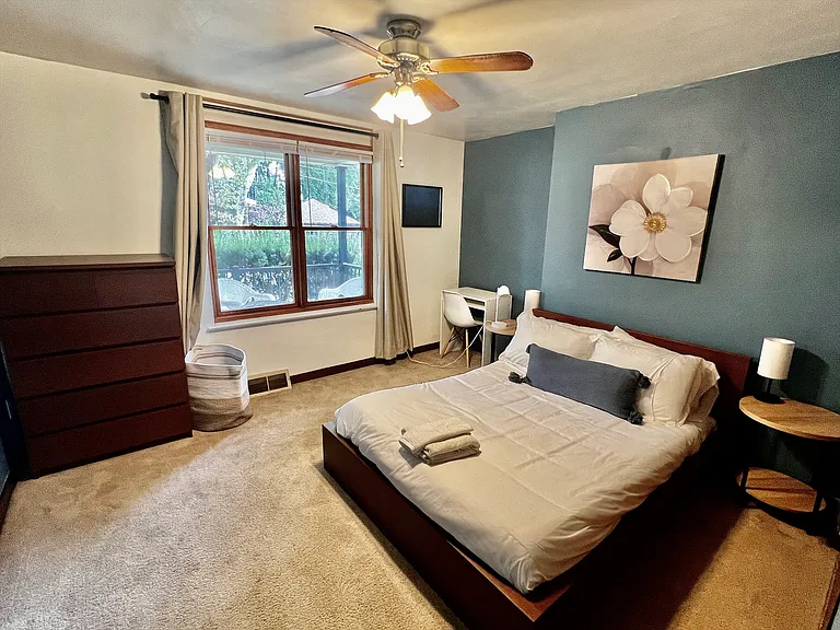 315 Barnes St #1 — Photo 6