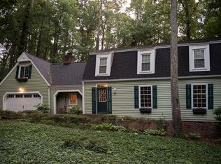 237 Beachers Brook Ln, Cary, NC 27511