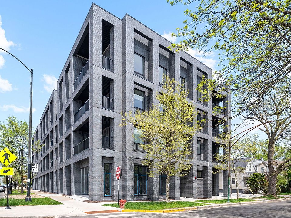 1st image of 2354 W Farragut Ave #Penthouse 404