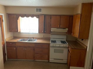 2350 Mercer University Dr APT A, Macon, GA 31204