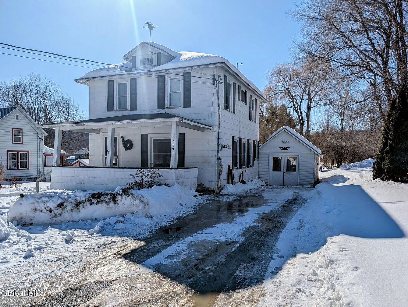 1st image of 2591 Center Road