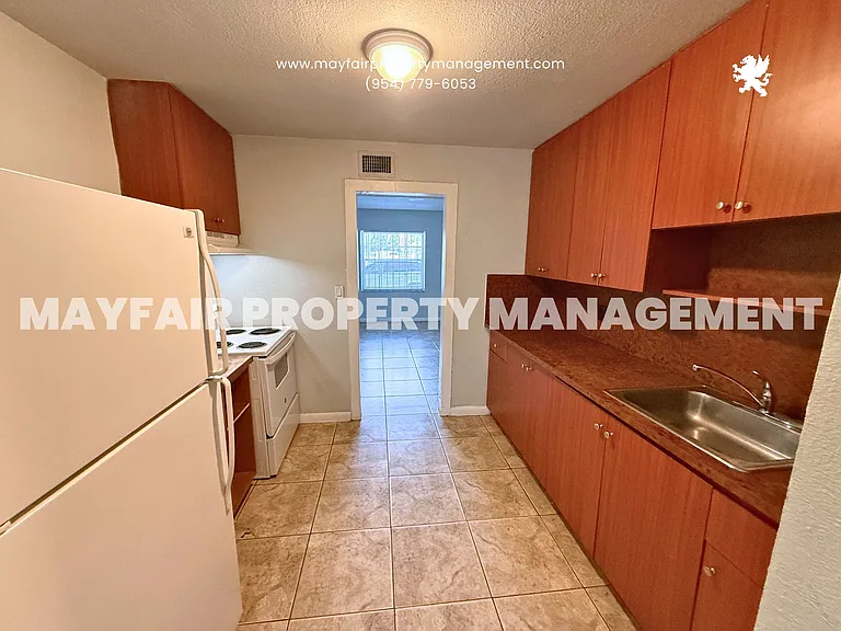 400 Opa Locka Blvd — Photo 6