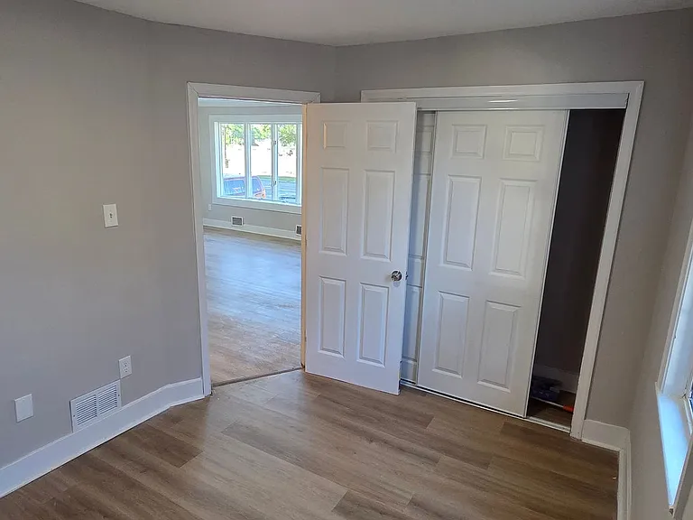 1019 Green Ln — Photo 16