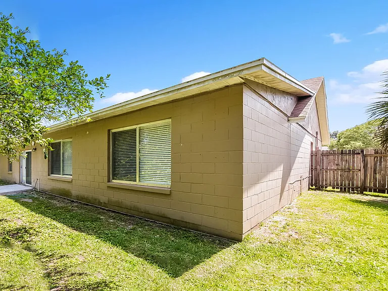 2156 Pimlico St — Photo 16