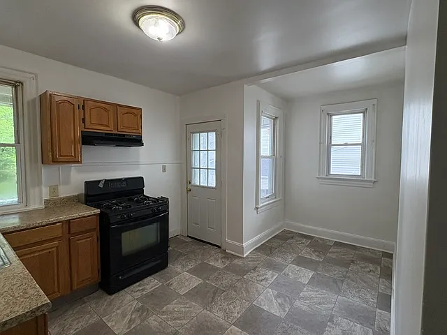 1635 Wyoming Ave #2 — Photo 4