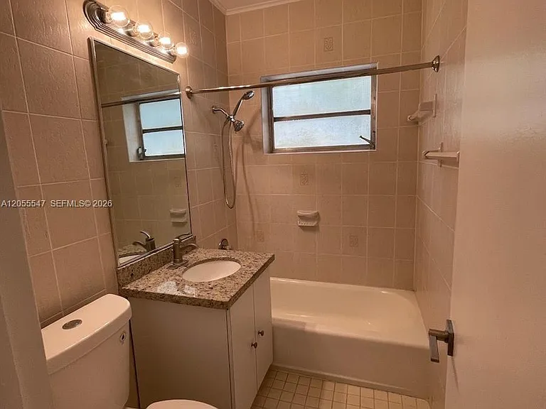 828 Lorca St — Photo 13