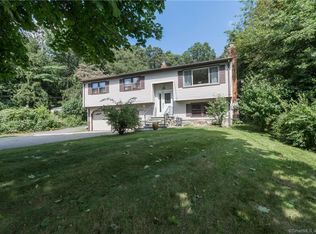 37 Belmont Ave, Shelton, CT 06484