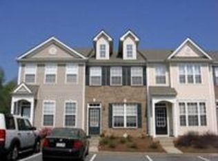 1213 Penhurst Way, Lawrenceville, GA 30043