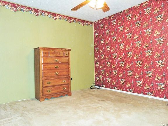 4th image of 1496 Bowman Dr