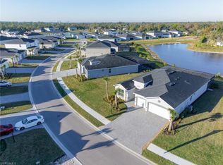 17393 Stonehill Manor DR, NORTH FORT MYERS, FL 33917