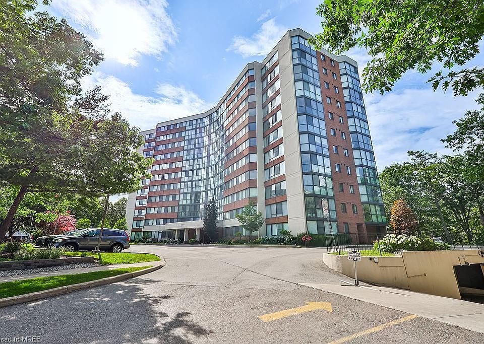 1st image of 1240 Marlborough Ct #209