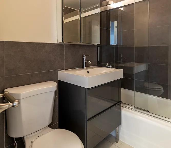 104-60 Queens Blvd #17A — Photo 5