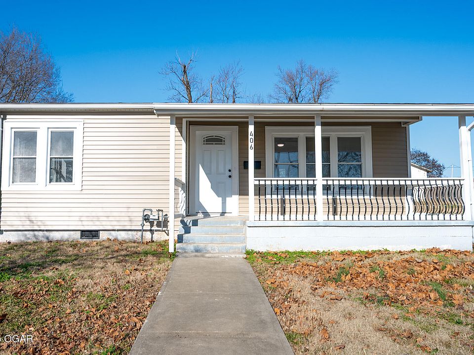1st image of 406 Maple St