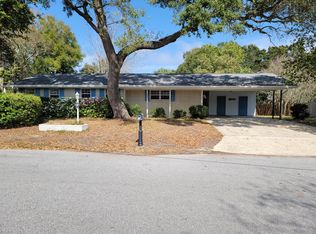 301 Poinciana Dr, Gulf Breeze, FL 32561