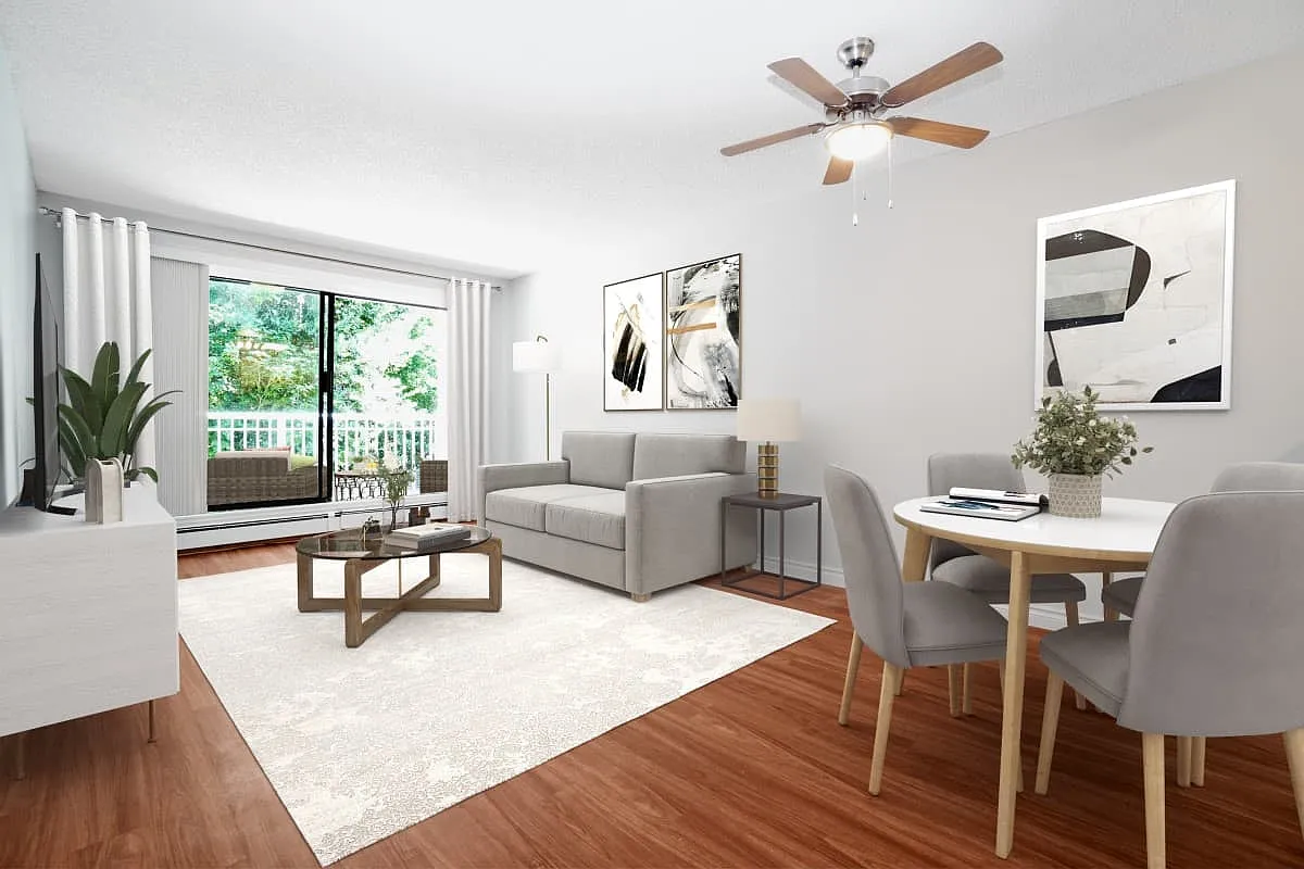 Carrigan Court Apartments — Photo 4