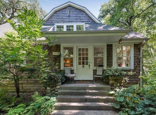 19155 Ramsey Rd, Deephaven, MN 55391