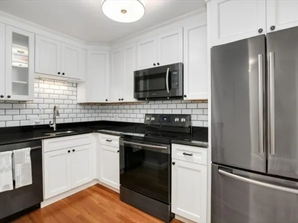 9 Appleton St APT 306, Boston, MA 02116
