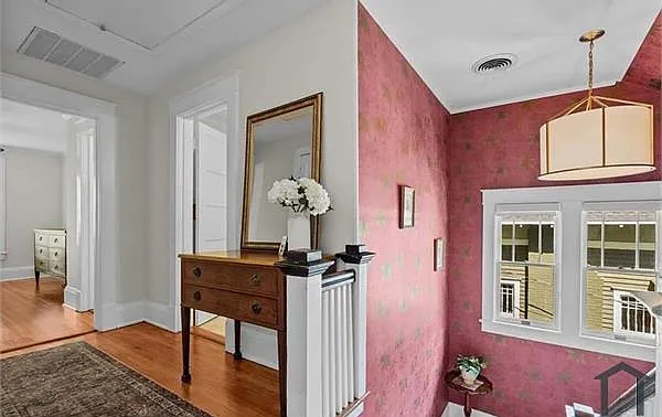 305 E Hendrix St — Photo 12