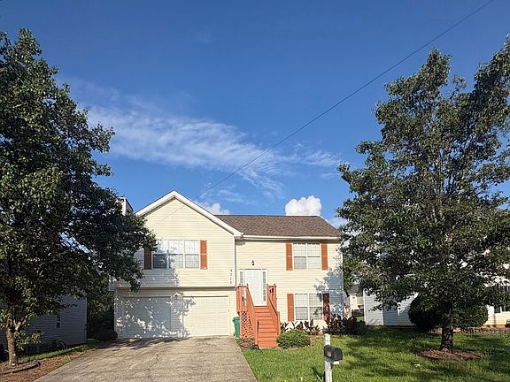 2nd image of 4312 Ward Bluff Dr
