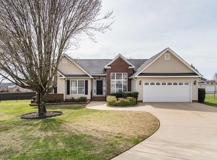 119 Dark Wood Ct, Woodruff, SC 29388