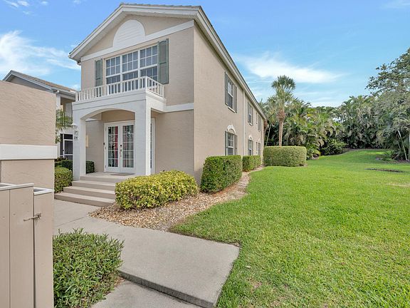 2nd image of 865 Tanbark Dr APT 104