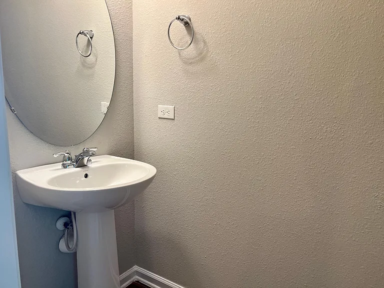 7155 Jareth Dr — Photo 9