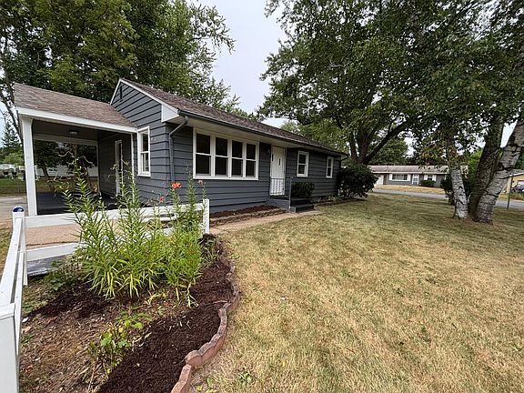 3rd image of 5165 Willette Ave