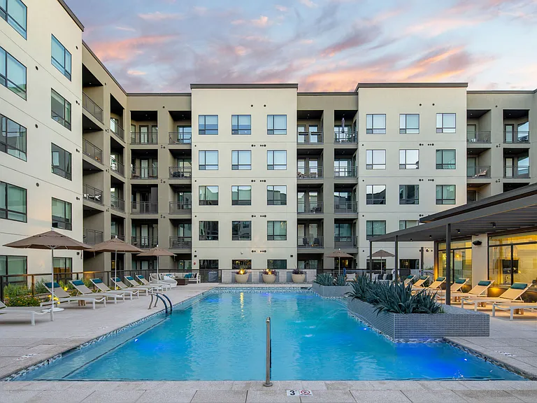 The Quincy at Kierland — Photo 11