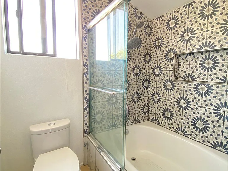 964 Summitridge Dr — Photo 10