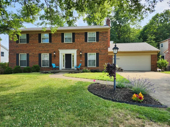 720 Woodfield Dr, Cincinnati, OH 45231