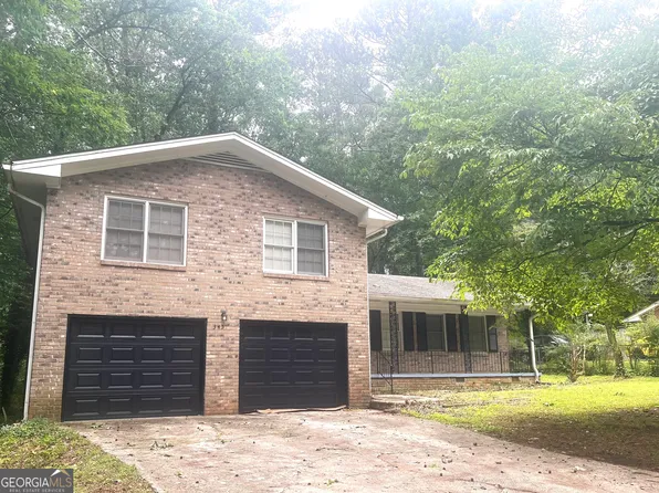 345 Fond Du Lac Dr, Stone Mountain, GA 30088